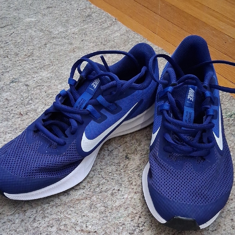 New Nike DownshifterKids Blue and White Running Sneakers